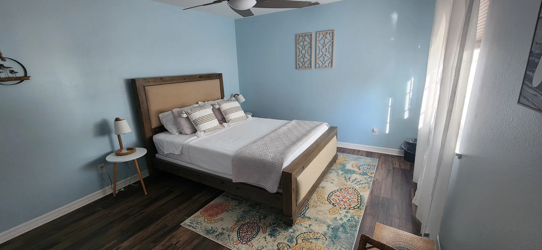 Second queen bedroom